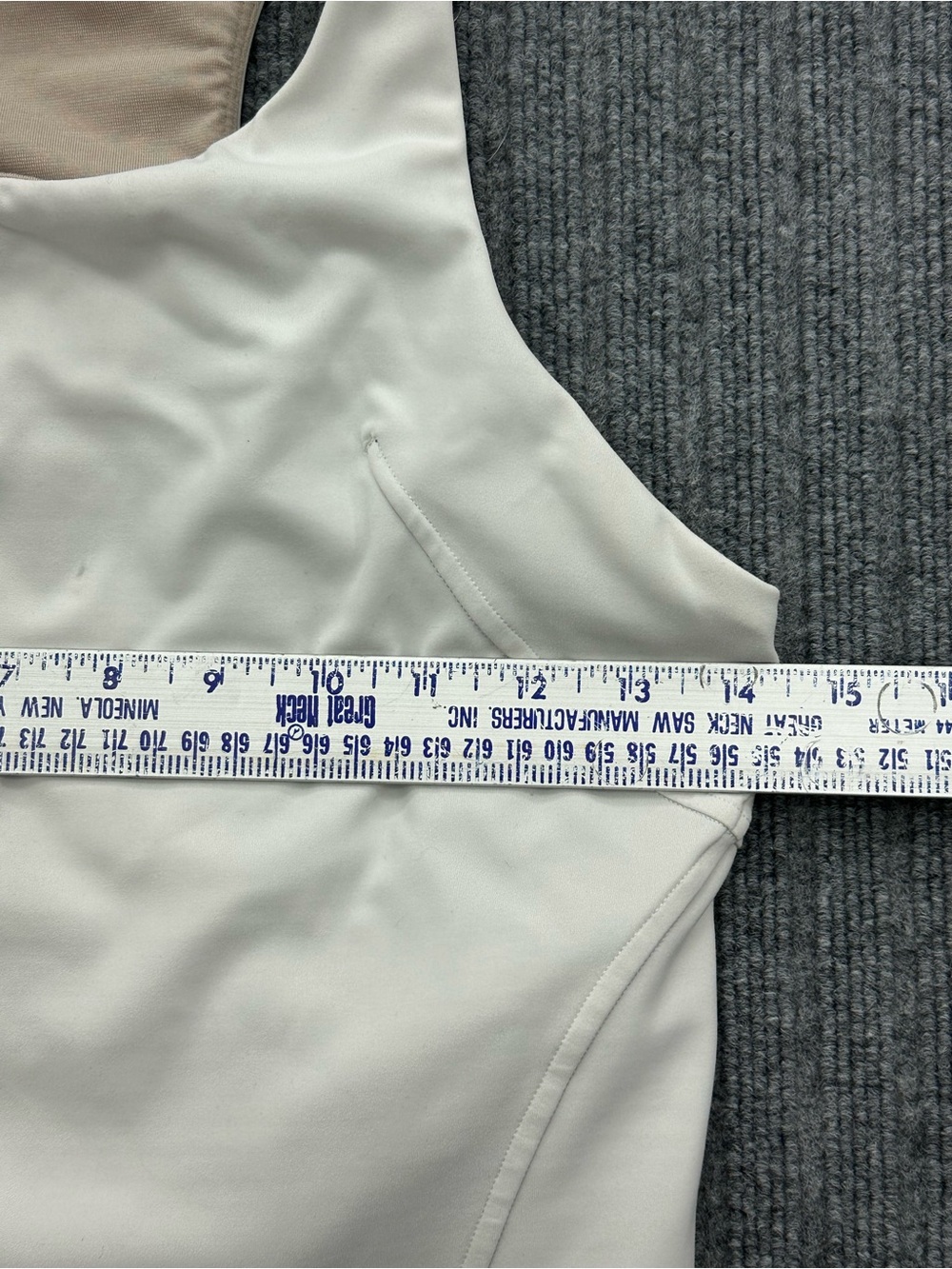 LuLuLemon Wunder Train Racerback Tank Top 8 - Picture 3 of 6